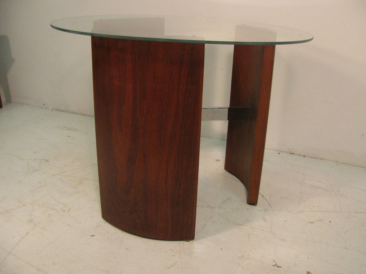 Lacquered Midcentury Side or Cocktail Table, Radius by Vladimir Kagan