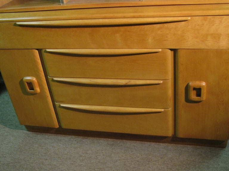 Gilbert Rohde Inspired Heywood Wakefield Credenza with Glass Top Cabinet 3