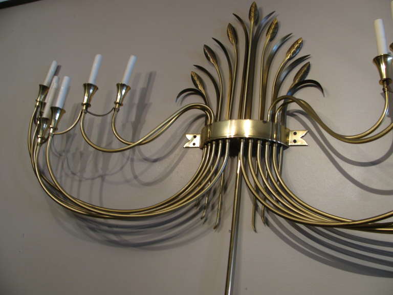 Large Classical Mid Century Brass Sconce Style of Tommi Parzinger For Sale 1