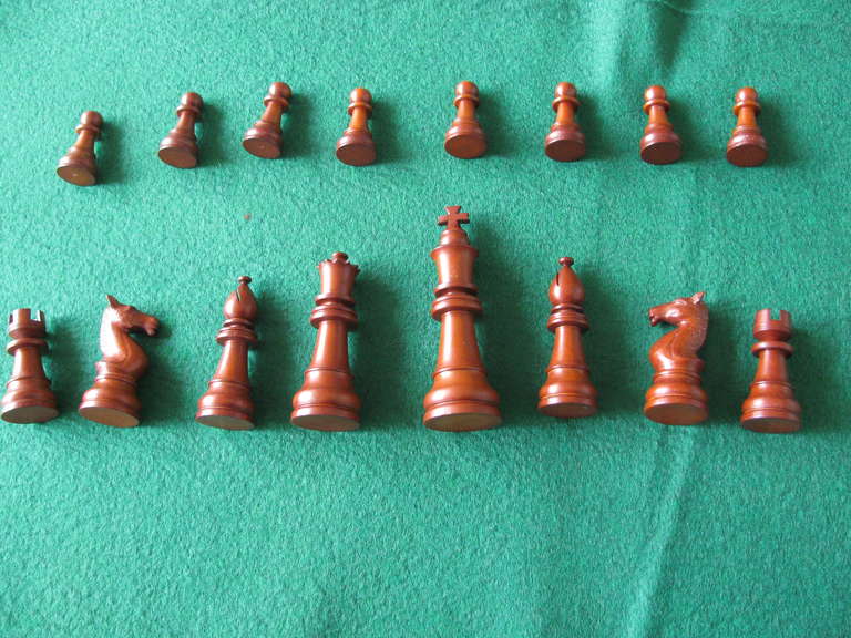 house of staunton chess set