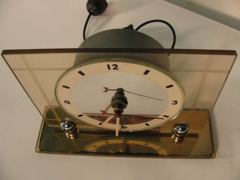 Mid-20th Century Art Deco Pink Champagne Glass Mantel Clock