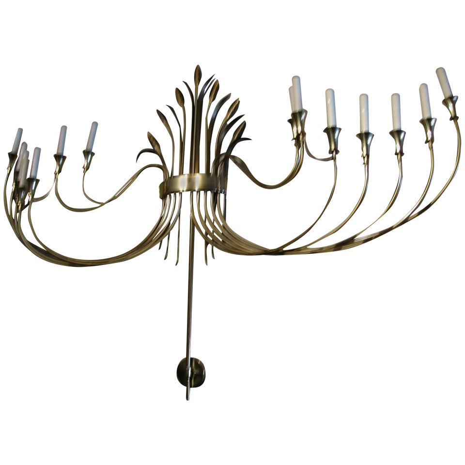 American Large Classical Mid Century Brass Sconce Style of Tommi Parzinger For Sale