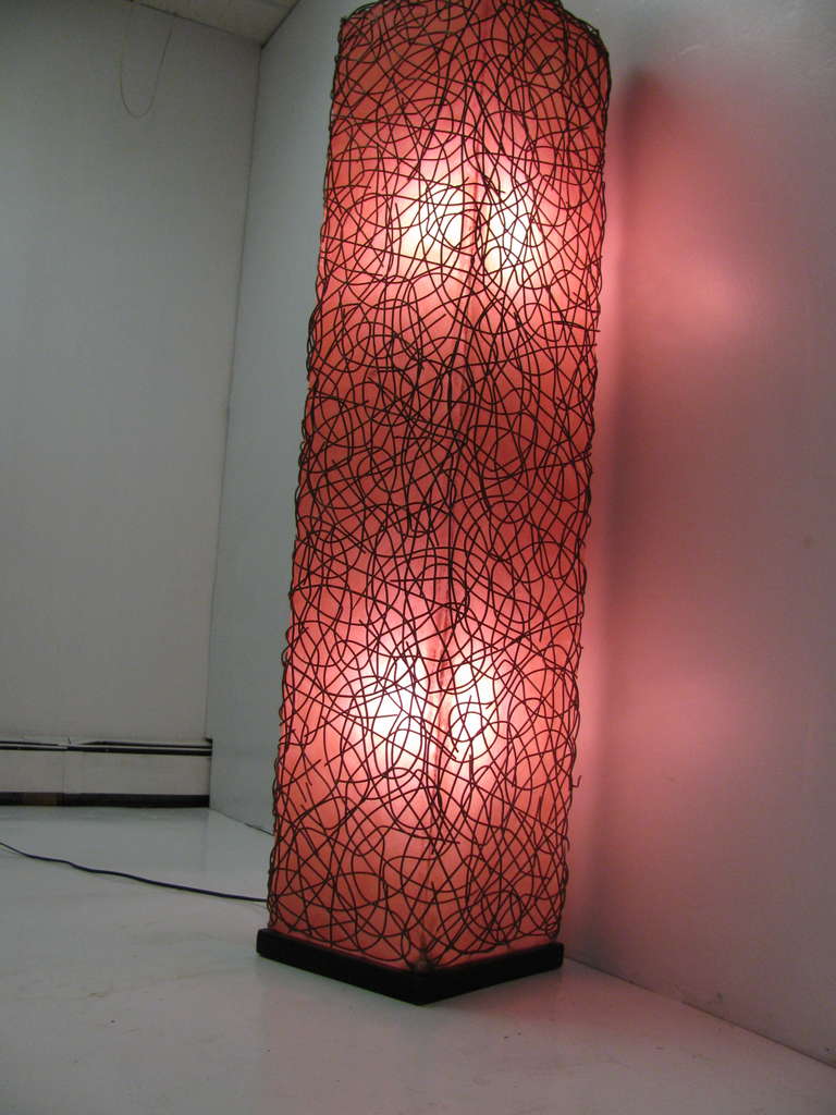 Late 20th Century Mid-Century Modern Italian Sculptural Fiberglass with Rattan Floor Lamp For Sale