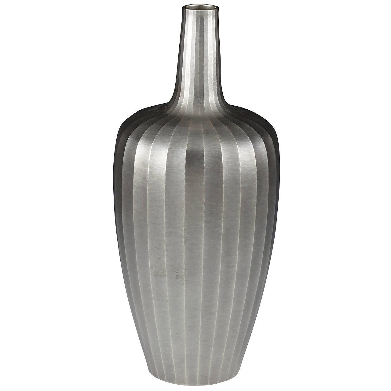 Hammered Silver Vase by Hirata Juko II For Sale