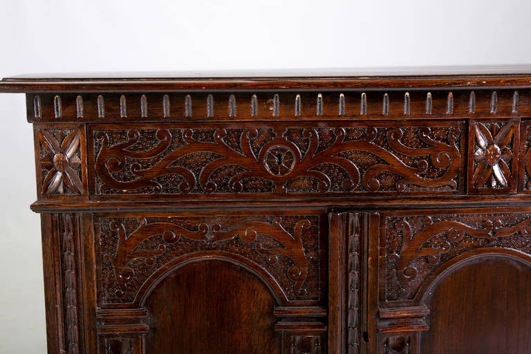 Italian Renaissance Style Carved Walnut Cabinet, 1800s For Sale 2