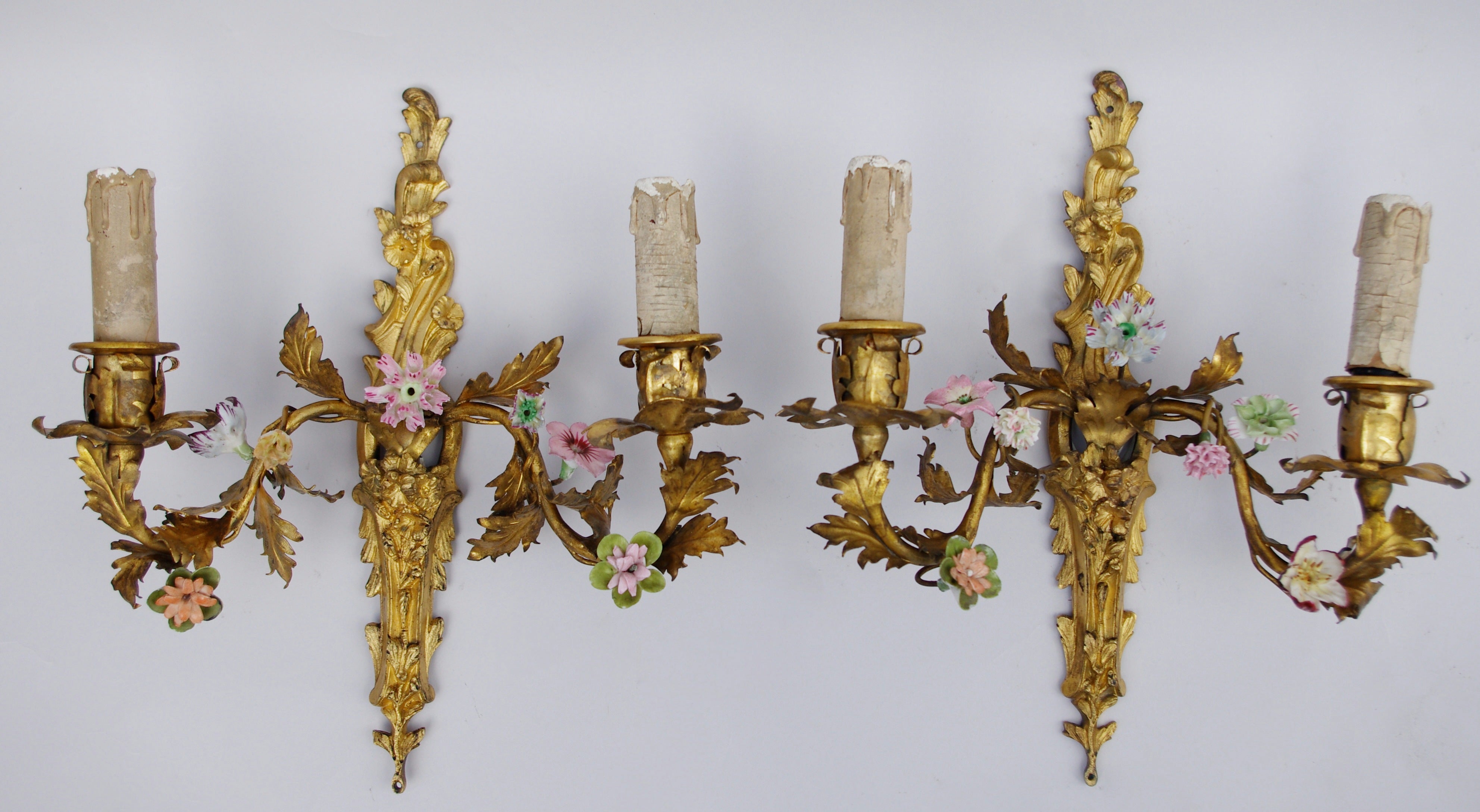 Pair of Louis XV Style Pair of Sconces with Porcelain Flowers, circa 1900