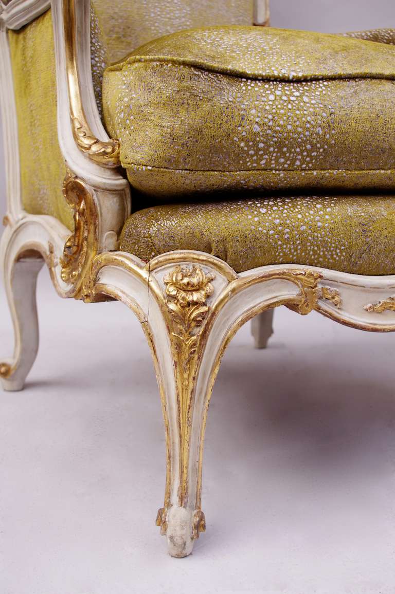 Circa 1930 Period Louis XV Style Salon Set: Pair of Armchairs and a Sofa 3
