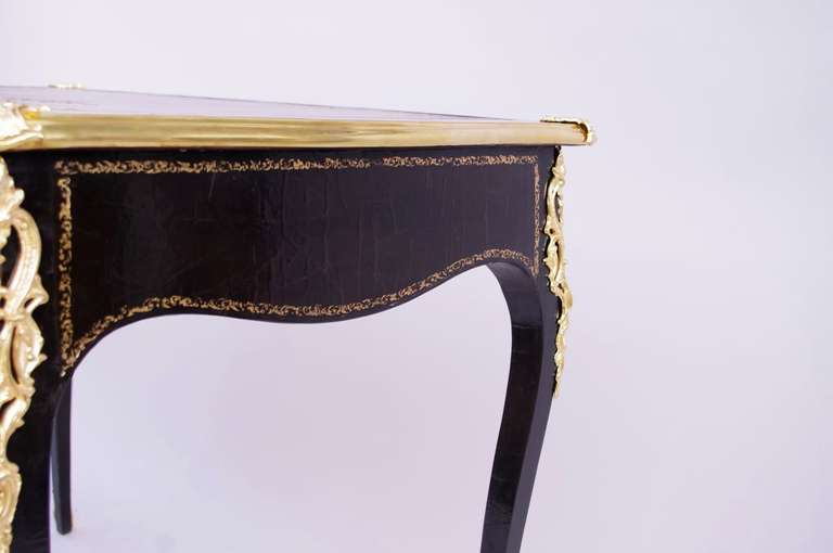 19th Century Small Louis XV Style Black Lacquered And Gilt Bronze Desk 1