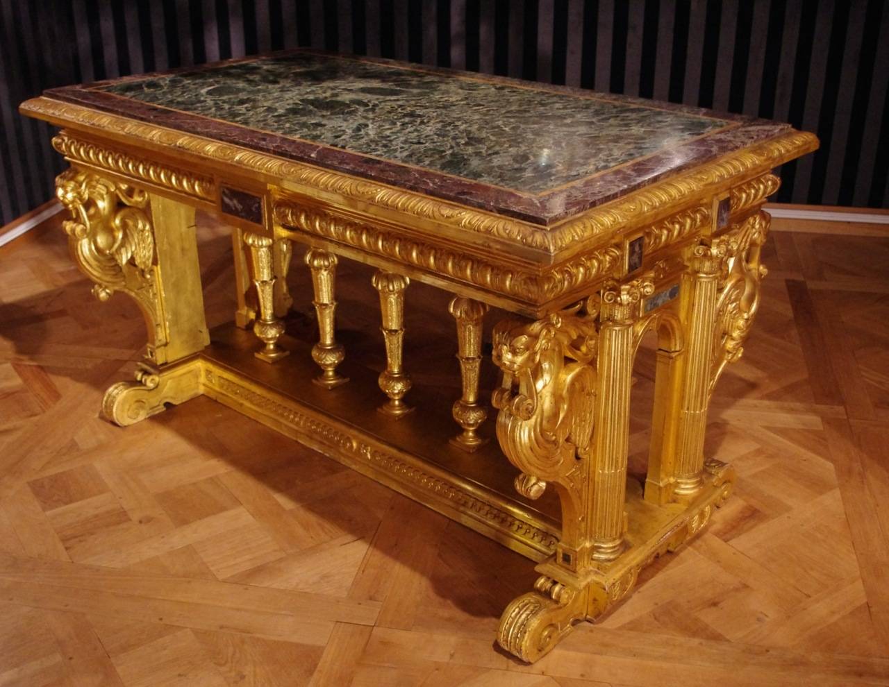 Néo Renaissance Style Giltwood Table with Marble Top, 19th Century For Sale 2