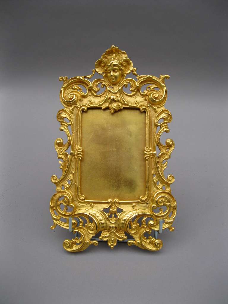 . Gilded bronze
. End of 19th century
. Can be separate

Square : 30 x 18 cm (11,8 inches x 7 inches)
Ovale : 22 x 15,5 cm (8,6 inches x 6,1 inches)