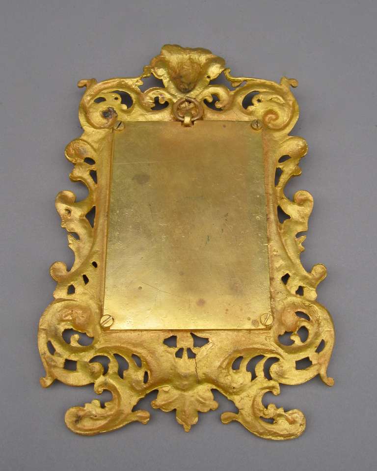 19th c. Two louis XV style gilded bronze photo frames In Excellent Condition In Saint-Ouen, FR