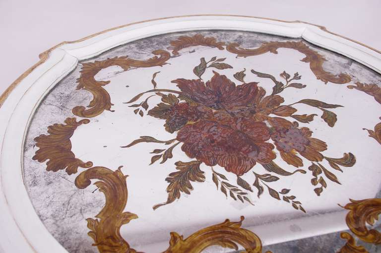 French Louis XV Style White Lacquered Coffee Table with Églomisé Glass Top, circa 1950