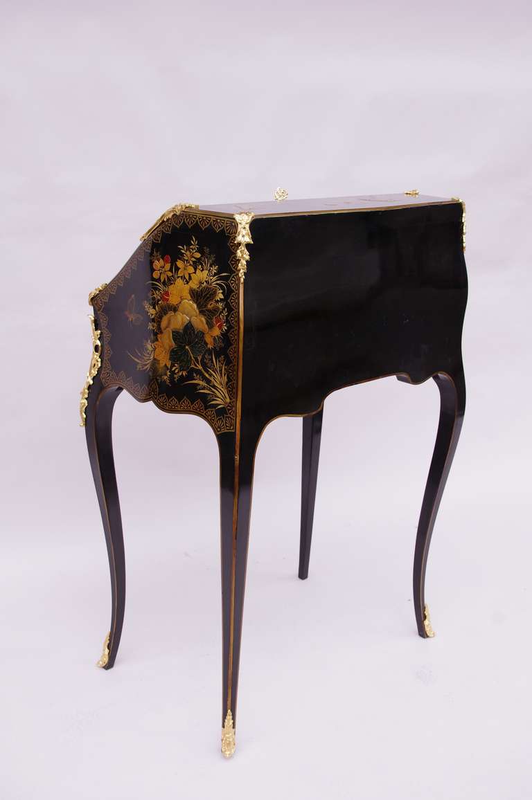 Small and Elegant Louis XV Style Secretary Desk in Chinese Lacquer 2