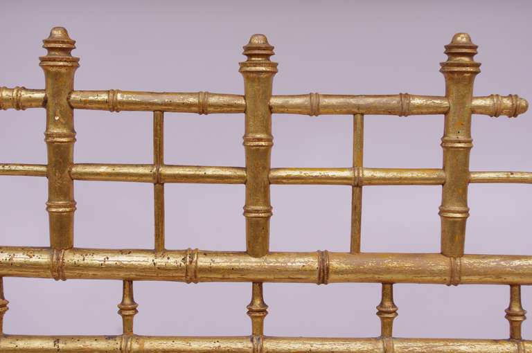 19th c. gilt wood bambou imitation planter with trellis decor In Good Condition In Saint-Ouen, FR