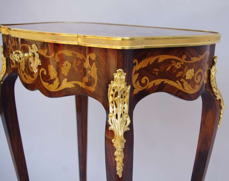 Small Louis XV Style Vanity Table in Marquetry and Gilt Bronze 1