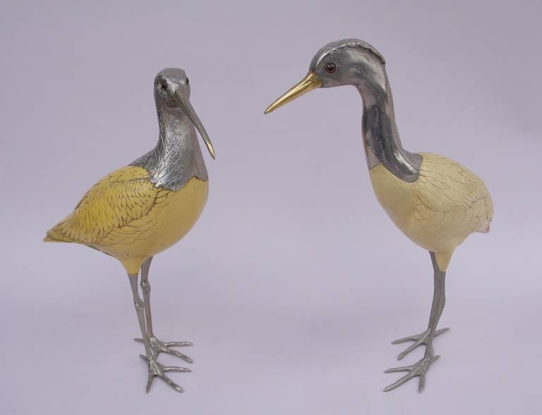 . Bird sculptures from Italy. Silvered metal and resin.
. Italian work from the 1950s.
. Signed 