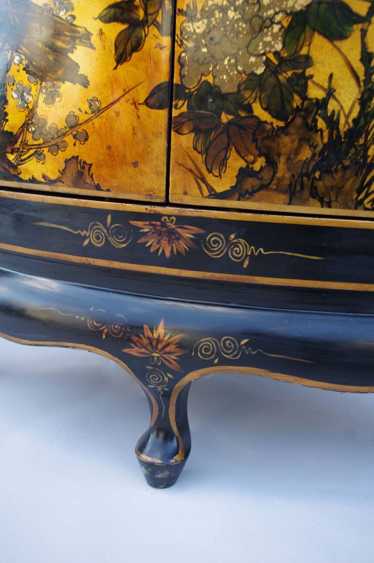 Louis XV Style Corner Cupboard with Chinese Style Lacquered Decor from 1970 4