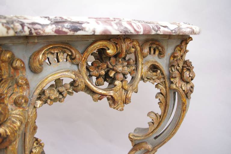 Louis XV Style Console in Sculpted, Openwork and Lacquered Wood, circa 1900 4
