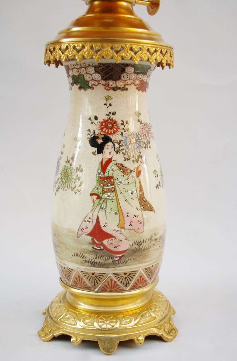 Japonisme Satsuma earthenware vase with geishas, circa 1880 For Sale
