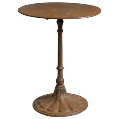 Rare Gadrooned Trumpet Based Circular Table