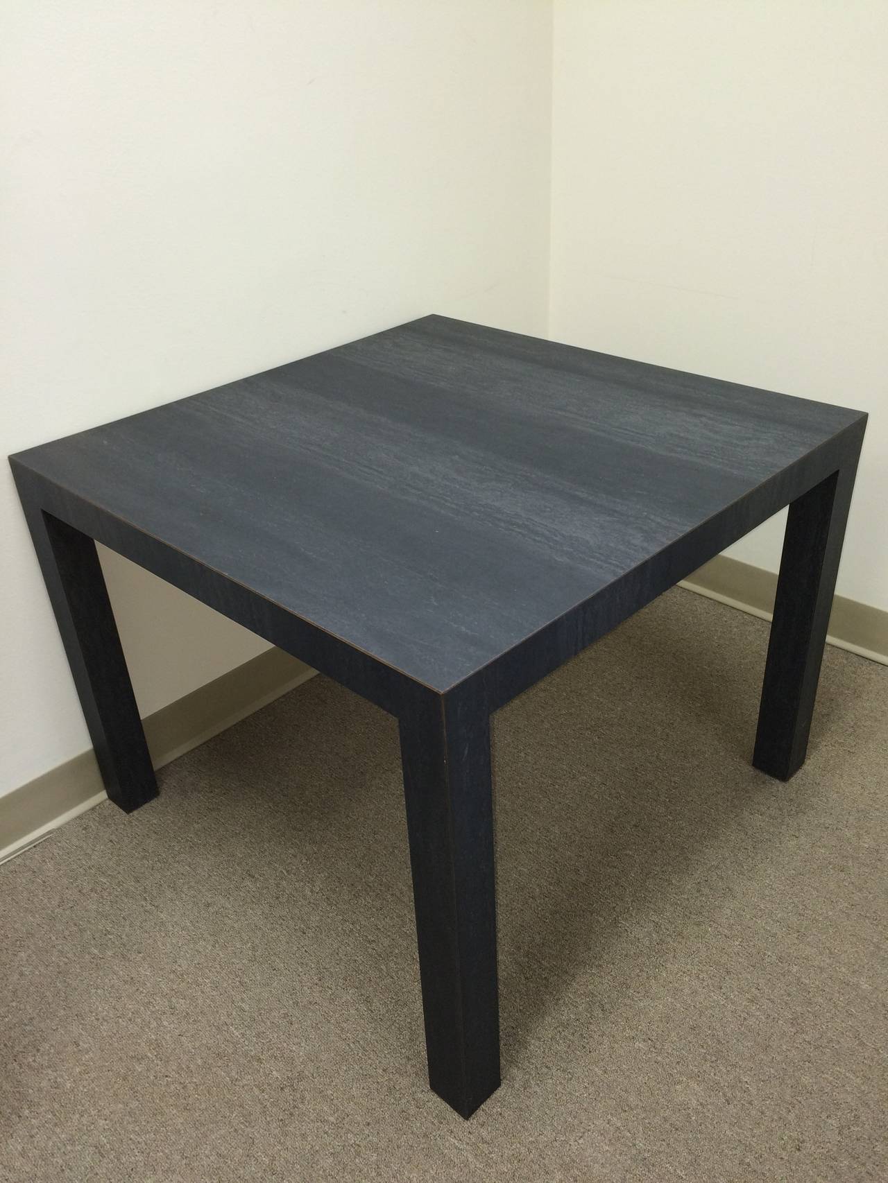 Faux Slate Gray Parsons Table In Good Condition In Redding, CT