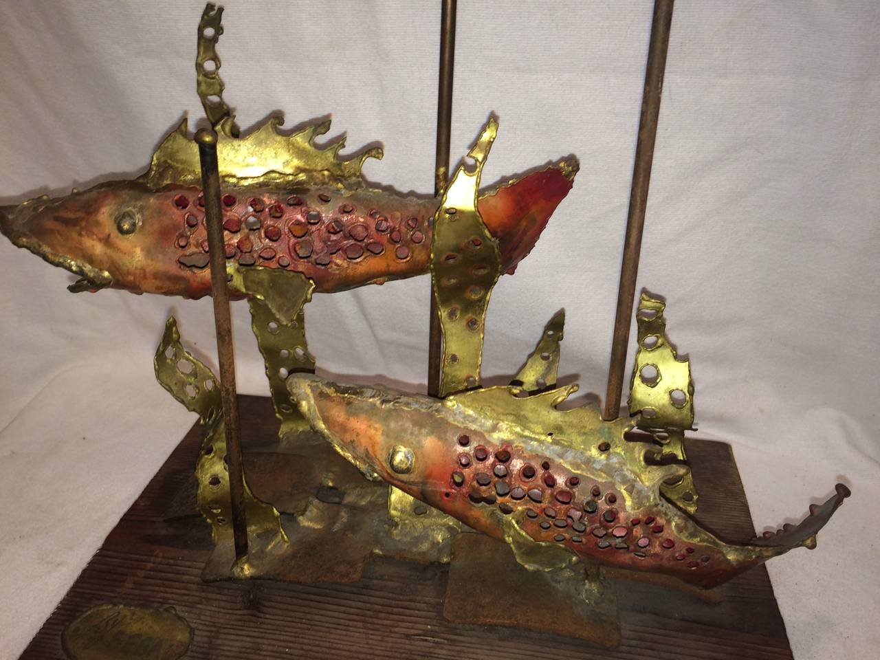 Mid-Century Modern Signed Brutalist Sculpture of Fish by Segal For Sale