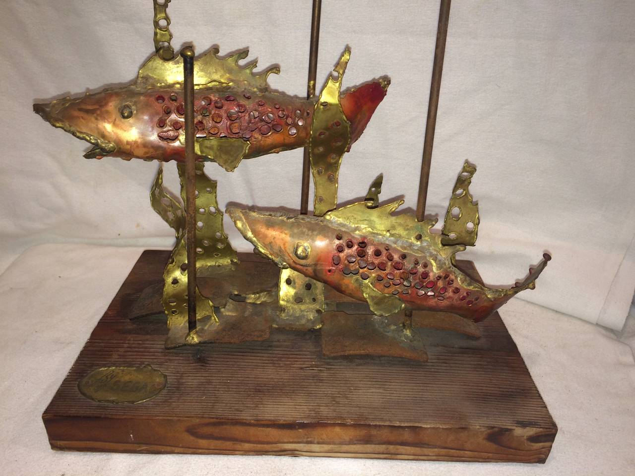 Signed Brutalist Sculpture of Fish by Segal In Good Condition In Redding, CT