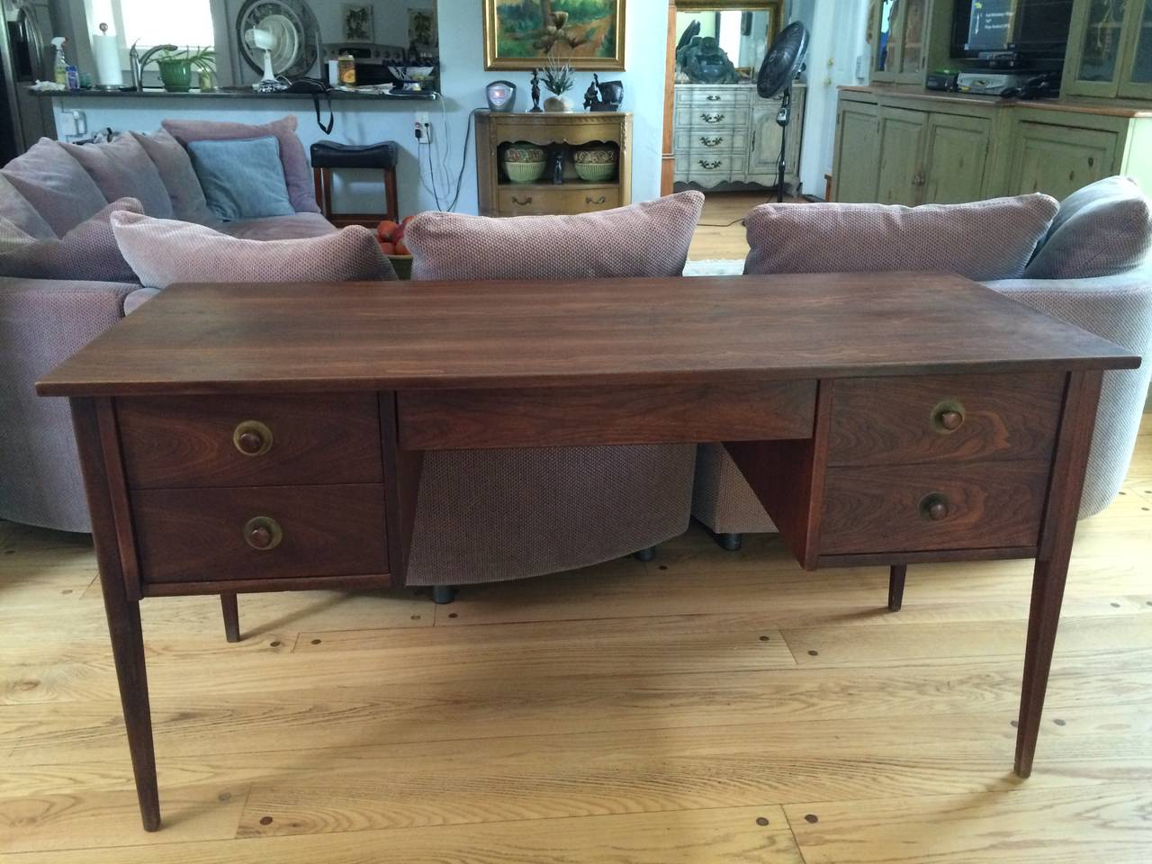 Sleek Mid Century Solid Walnut Desk In Excellent Condition In Redding, CT