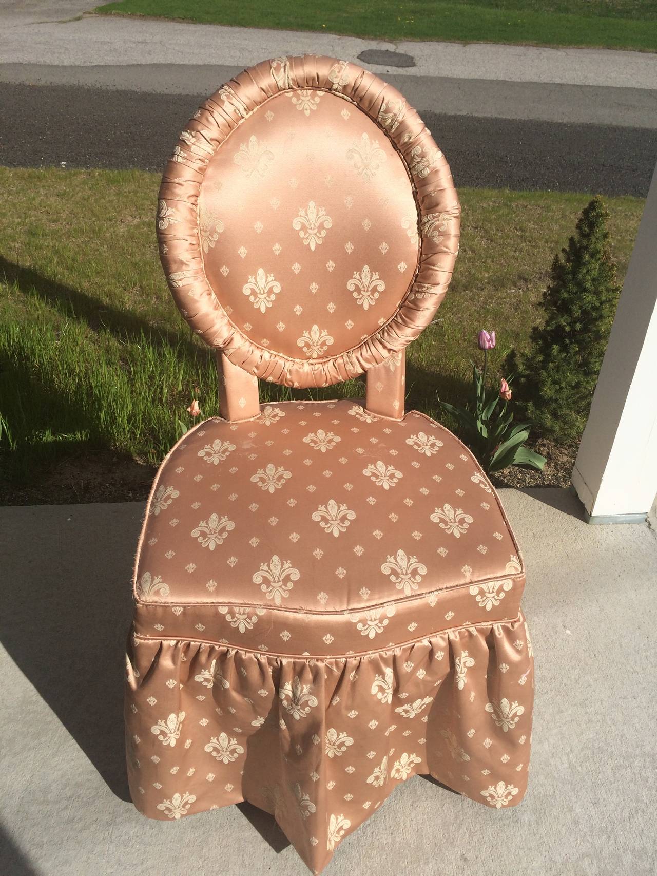 Fleur De Lis Upholstered Vanity Chair