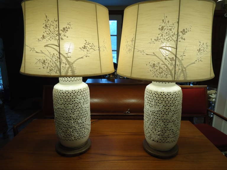 Japanese Pair Of Blanc De Chine Lamps With Silk Shades
