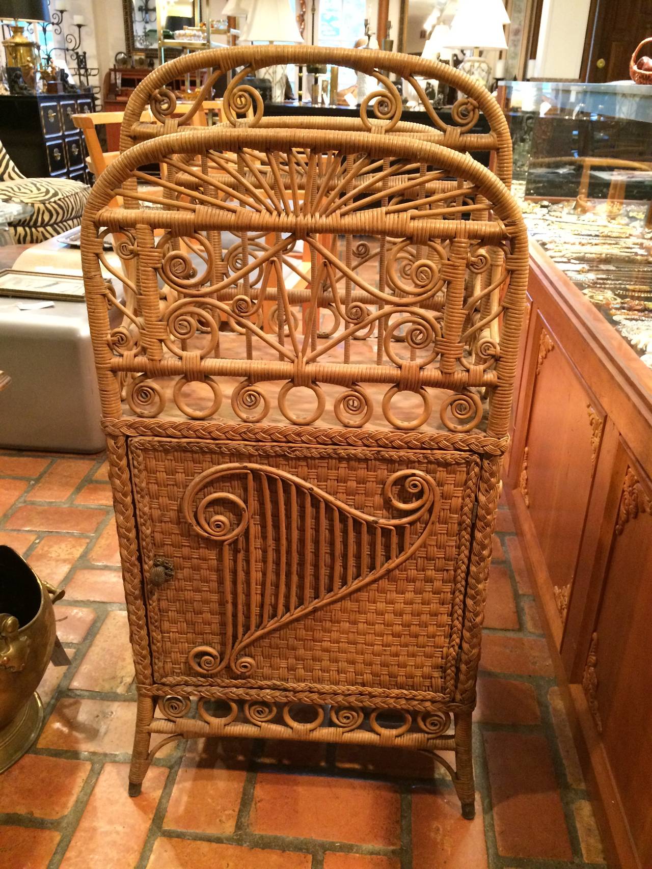 Victorian Wicker Magazine Rack / Music Stand 5