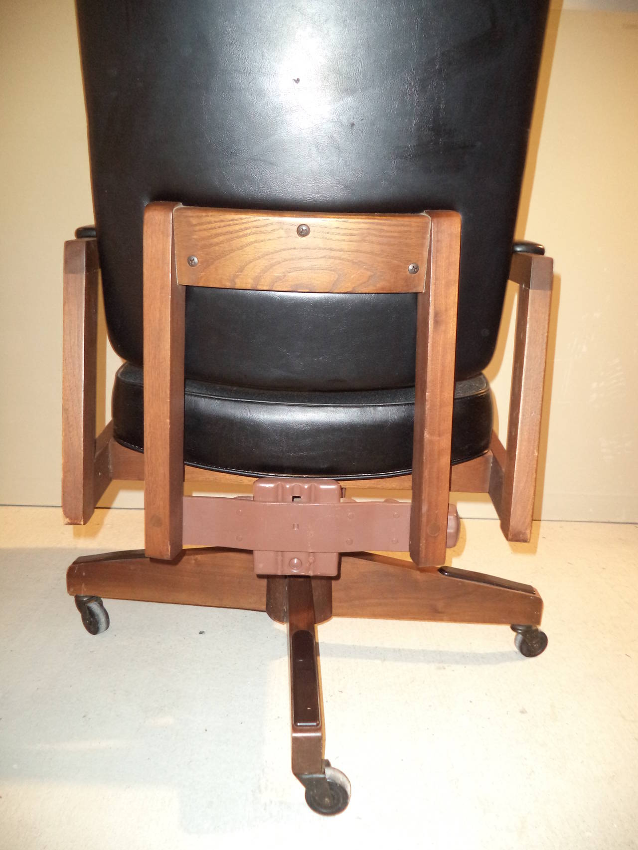 mid century desk chair