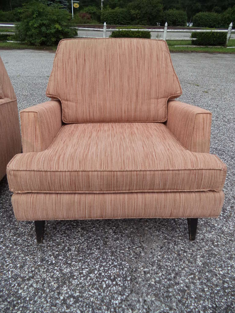 Pair of Sculptural Mid Century Lounge Chairs In Good Condition In Redding, CT