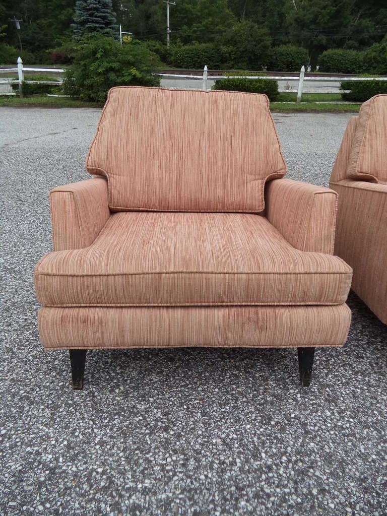 Mid-20th Century Pair of Sculptural Mid Century Lounge Chairs