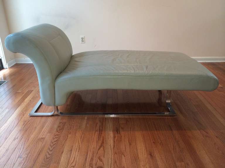 Mid Century Chrome and Leather Chaise Lounge. A pale blue gray soft leather covers this chaise.