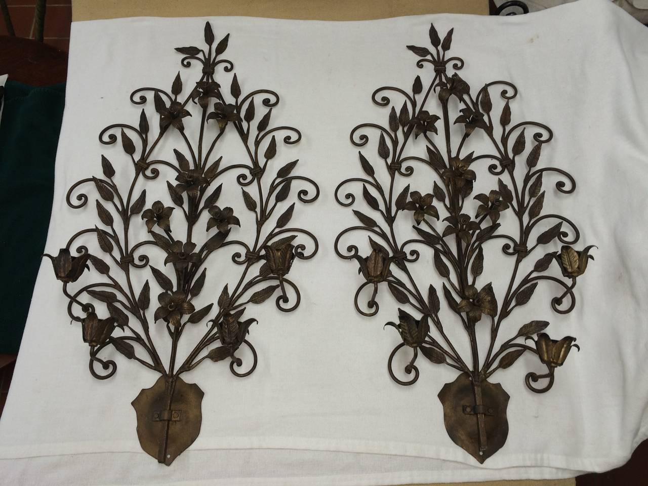 Pair of Hand Wrought Iron Floral Wall Sconces For Sale 4