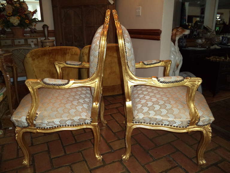 Pair of French Gilt Fauteils in the Style of Louis XVI In Excellent Condition In Redding, CT