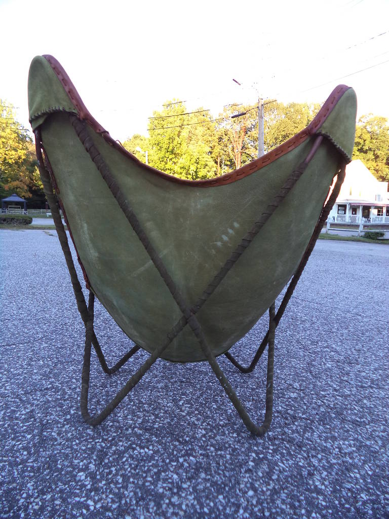 Mid-Century Modern Vintage Butterfly Chair by Jorge Ferrari-Hardoy for Knoll