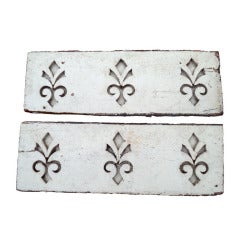 Pair of Antique Architectural Fleur de Lis Carved Panels 12