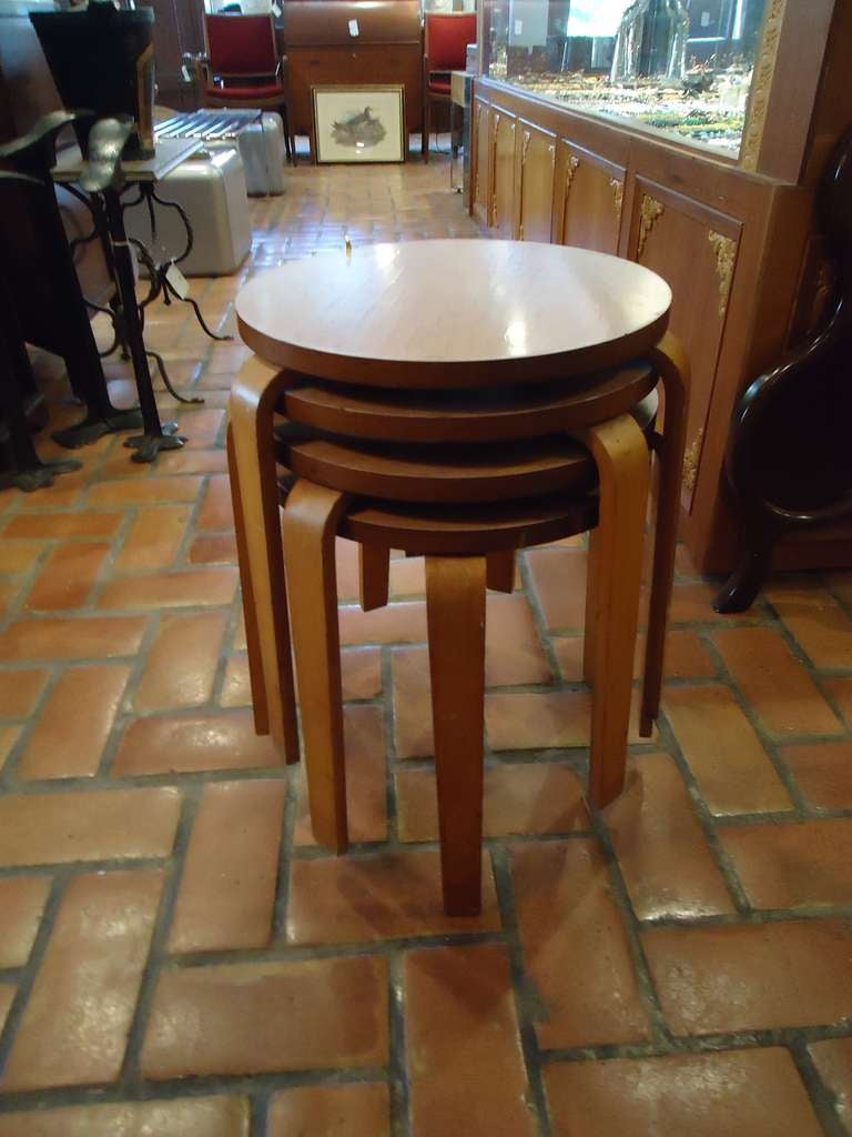 Mid Century Modern Stacking tables In Fair Condition In Redding, CT