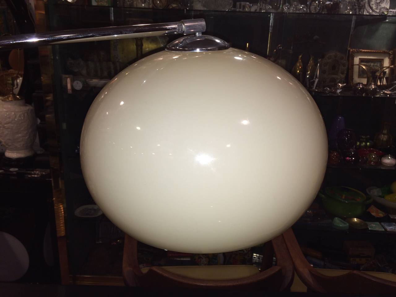 Italian Mid-Century Arc Floor Lamp in Chrome with white Marble Base.