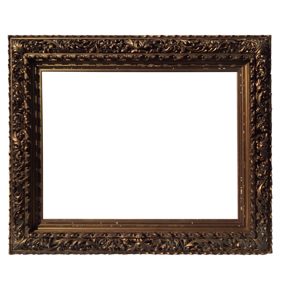 Museum Quality 19th Century Hand-Carved and Gilded Frame