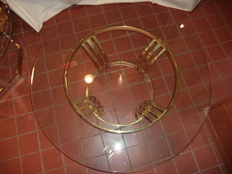 Late 20th Century Sculptural Brass and Glass Round Coffee Table