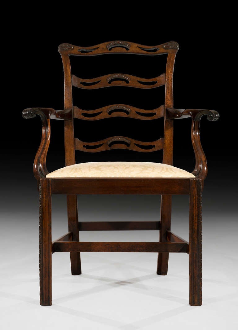 Fine Pair of Carved George III Mahogany Chippendale Ladder-Back Carvers In Excellent Condition In Bradford on Avon, GB