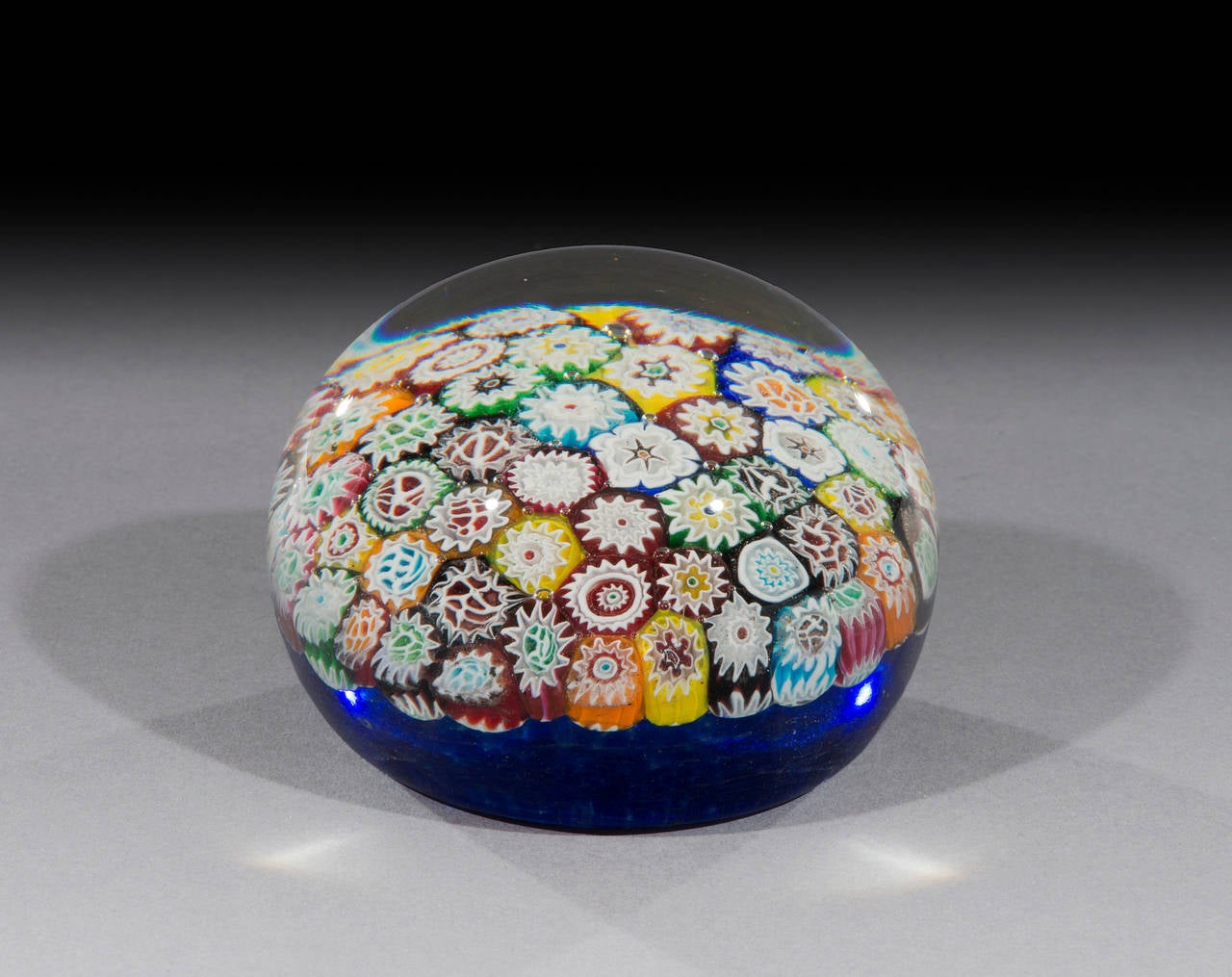 Large Paperweight by Murano In Good Condition In Bradford on Avon, GB