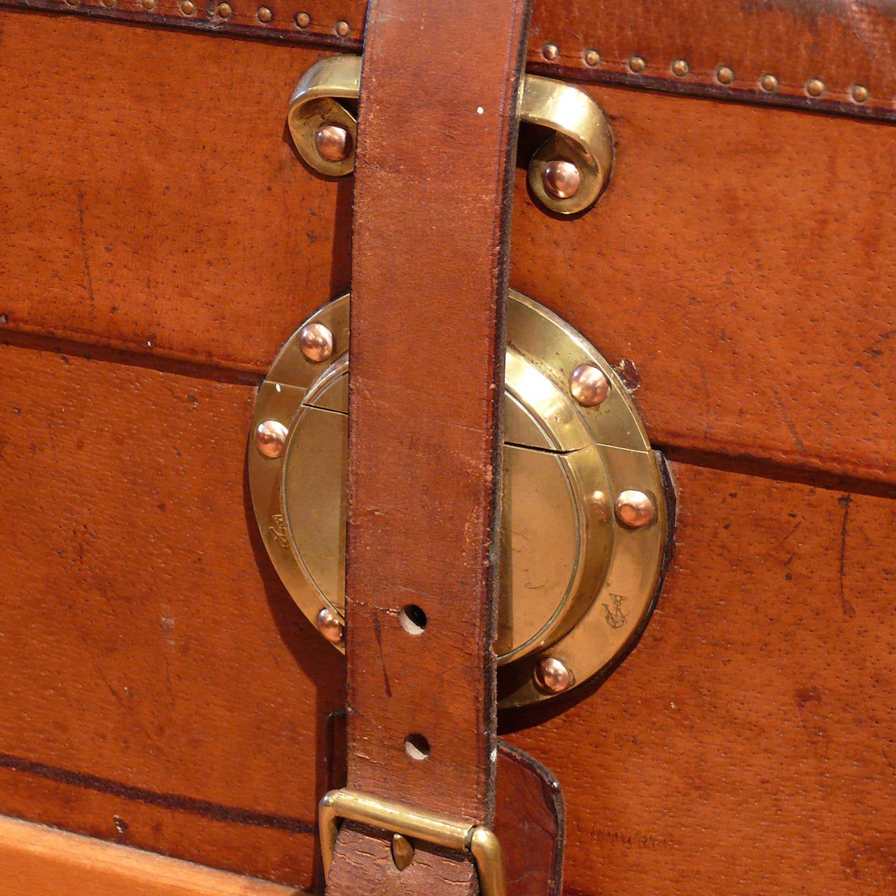 Excellent Late 19th Century Leather Trunk by Hofmann with Brass Fittings 3