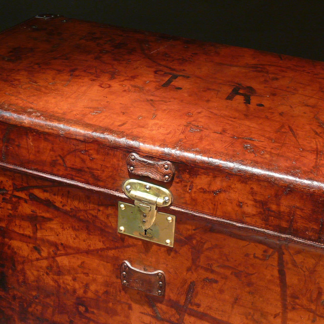 Magnificent Turn of the Century Leather Goyard Courier Trunk 4