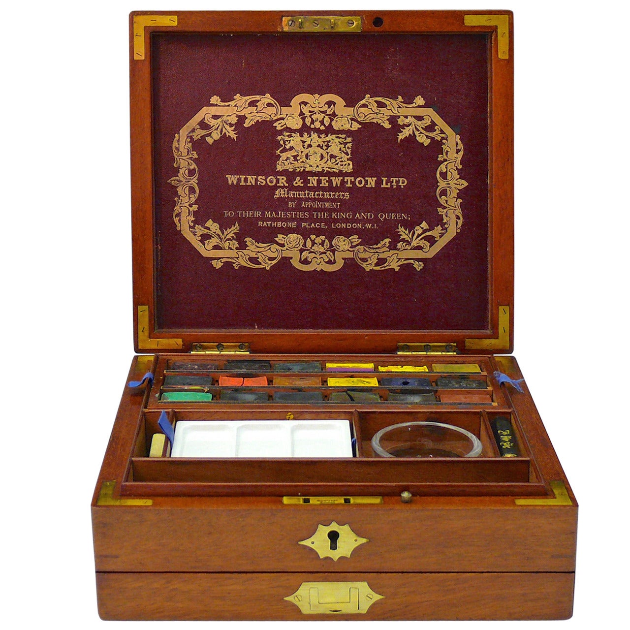 Delightful Winsor & Newton Artists Box, Complete with Paints, circa 1910