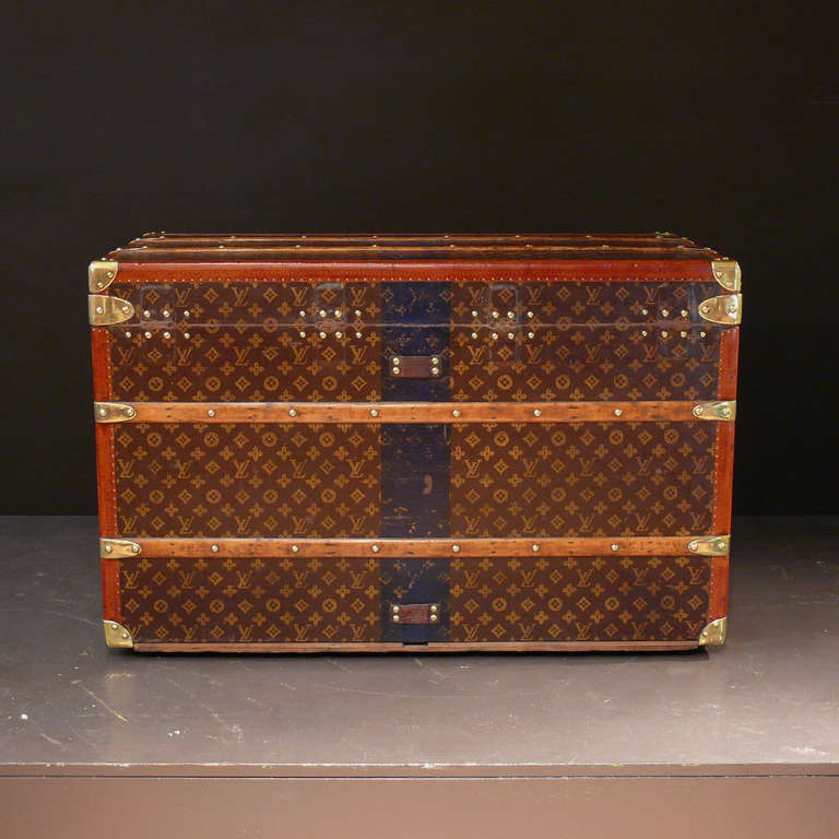 Louis Vuitton Monogram Steamer Trunk In Excellent Condition In London, GB