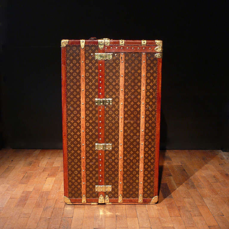 louis vuitton wardrobe trunk